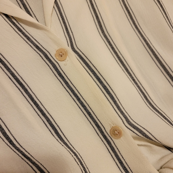 Wilfred Free Tie Front Blouse - Picture 6 of 11